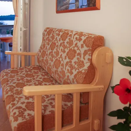 Two-bedroom In Apartamento *