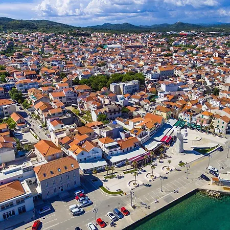 Two-bedroom In Apartman