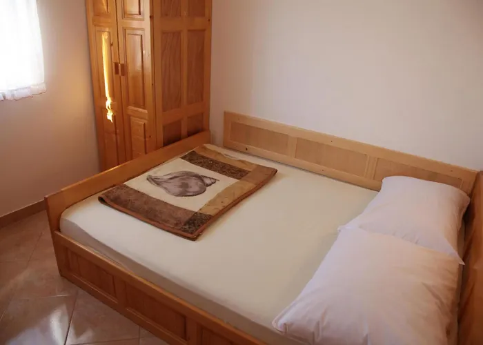 Two-bedroom In Apartamento Srima